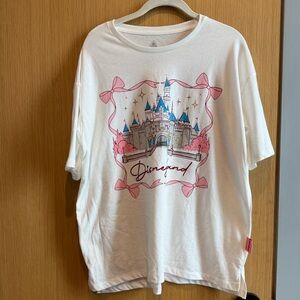 Disney Disneyland Castle Ribbons Bows T-Shirt Tee with Embroidery Lettering